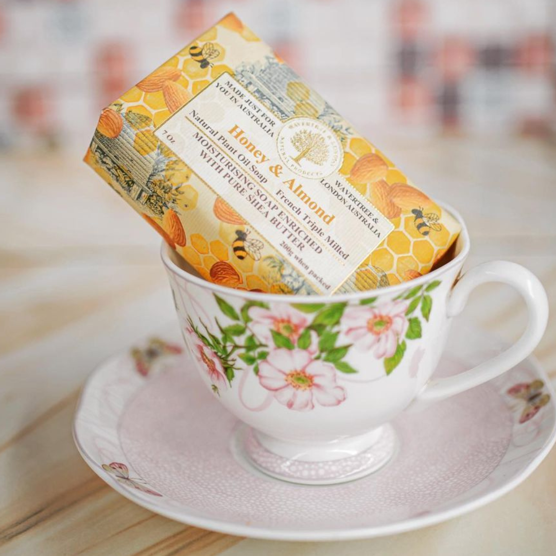Wavertree & London Honey & Almond Soap Bar | Moisturising Triple-Milled Bar with Shea Butter | Gentle on Skin
